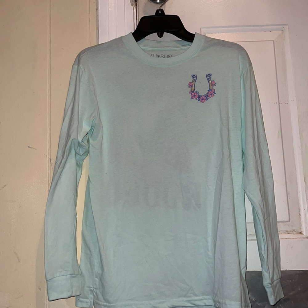 Size : youth large.  Color: light blue   brand fifth sun